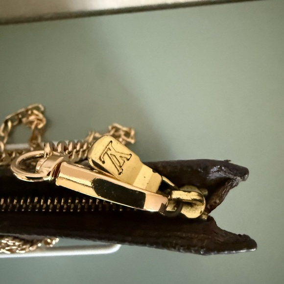 Louis Vuitton Pochette Wallet Monogram Zip Top - Picture 3 of 7